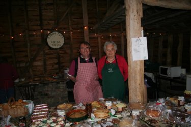 Volunteer Cooks at Pippins Open Day for Hospice in the Weald